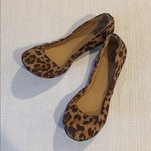 Mossimo leopard flats